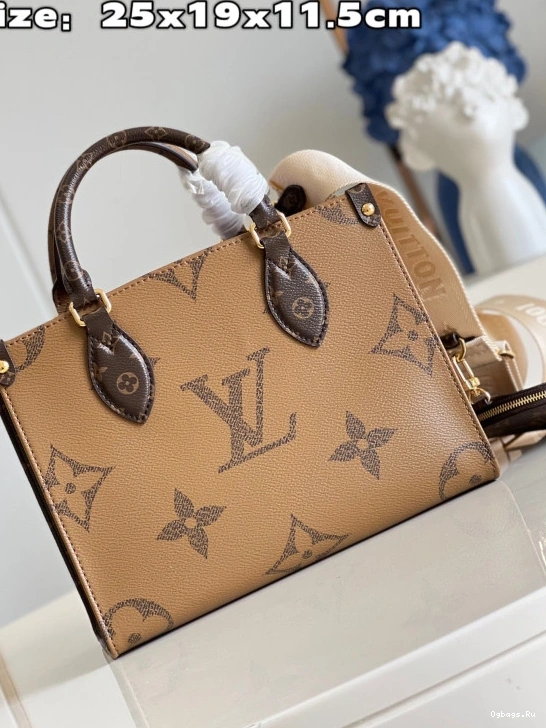 ONTHEGO PM LOUIS VUITTON 0424